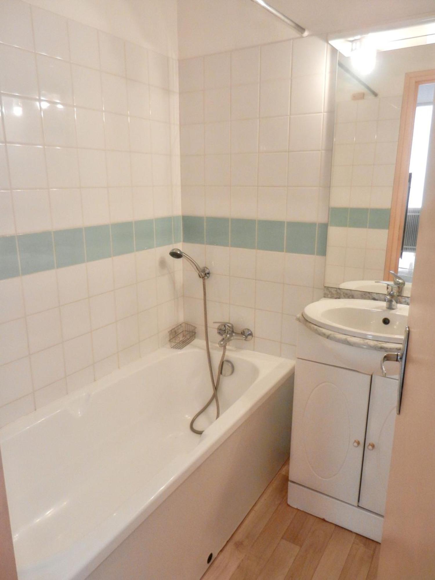 Appartement Charmant A Allevard Vue Montagne Piscine Partagee Exterior foto